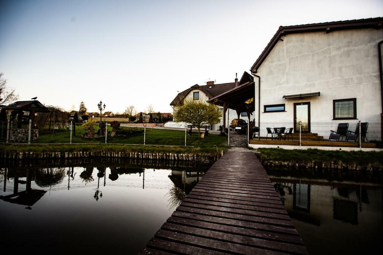 Agroturystyka "Na Lakach" Garczegorze Exterior foto